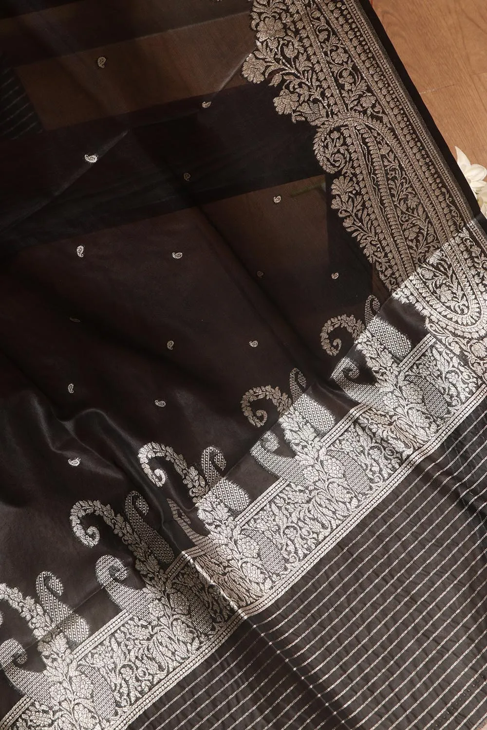 Elegant Black Banarasi Organza Silk Dupatta