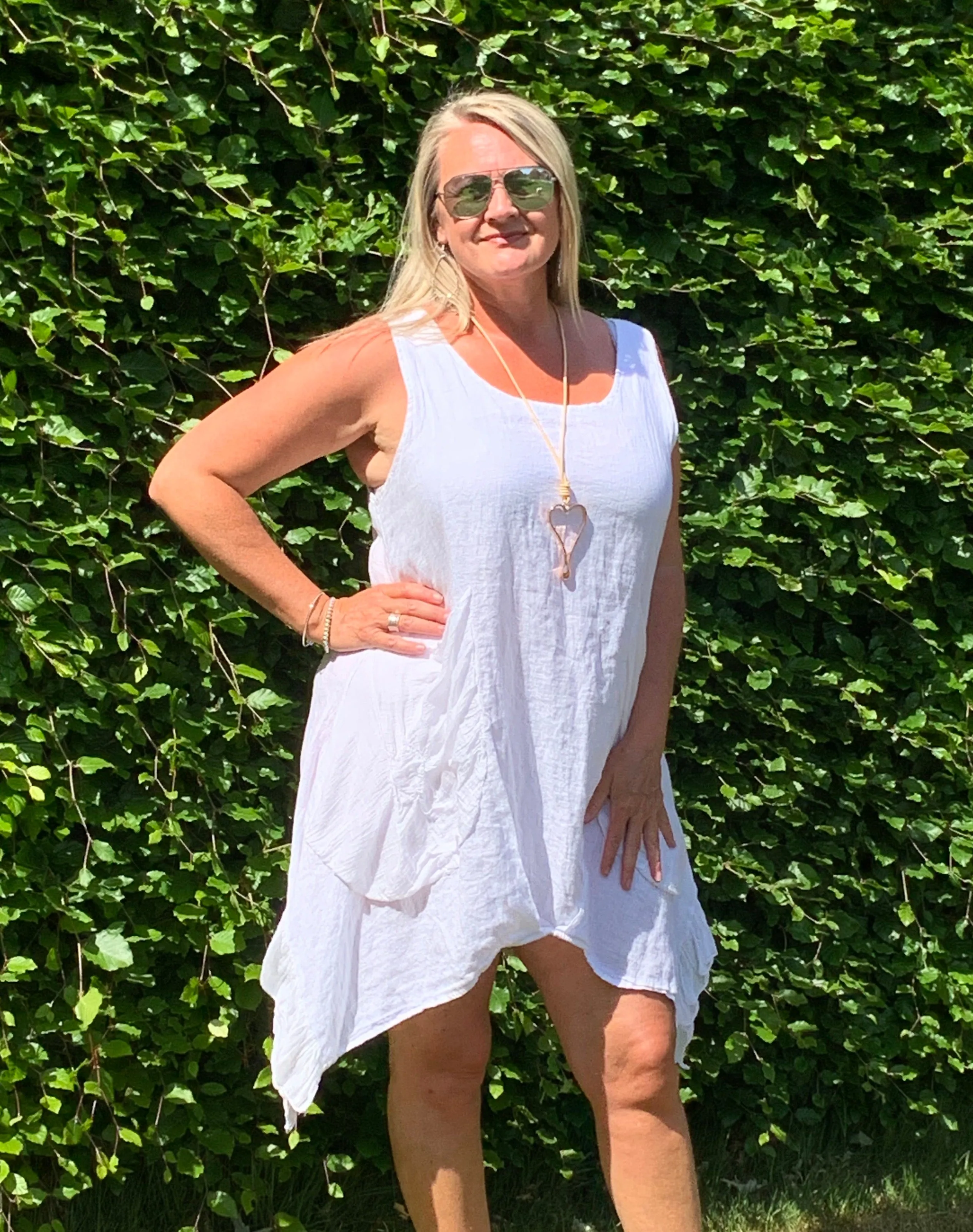 Garda Handkerchief Short Linen Dress in White One Size