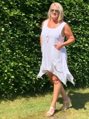 Garda Handkerchief Short Linen Dress in White One Size