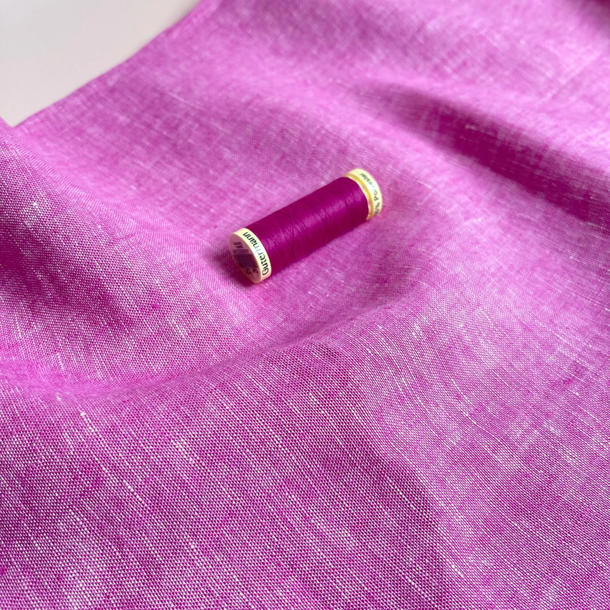 REMNANT 0.73 Metre - Yarn Dyed Pure Linen Fabric in Fuchsia