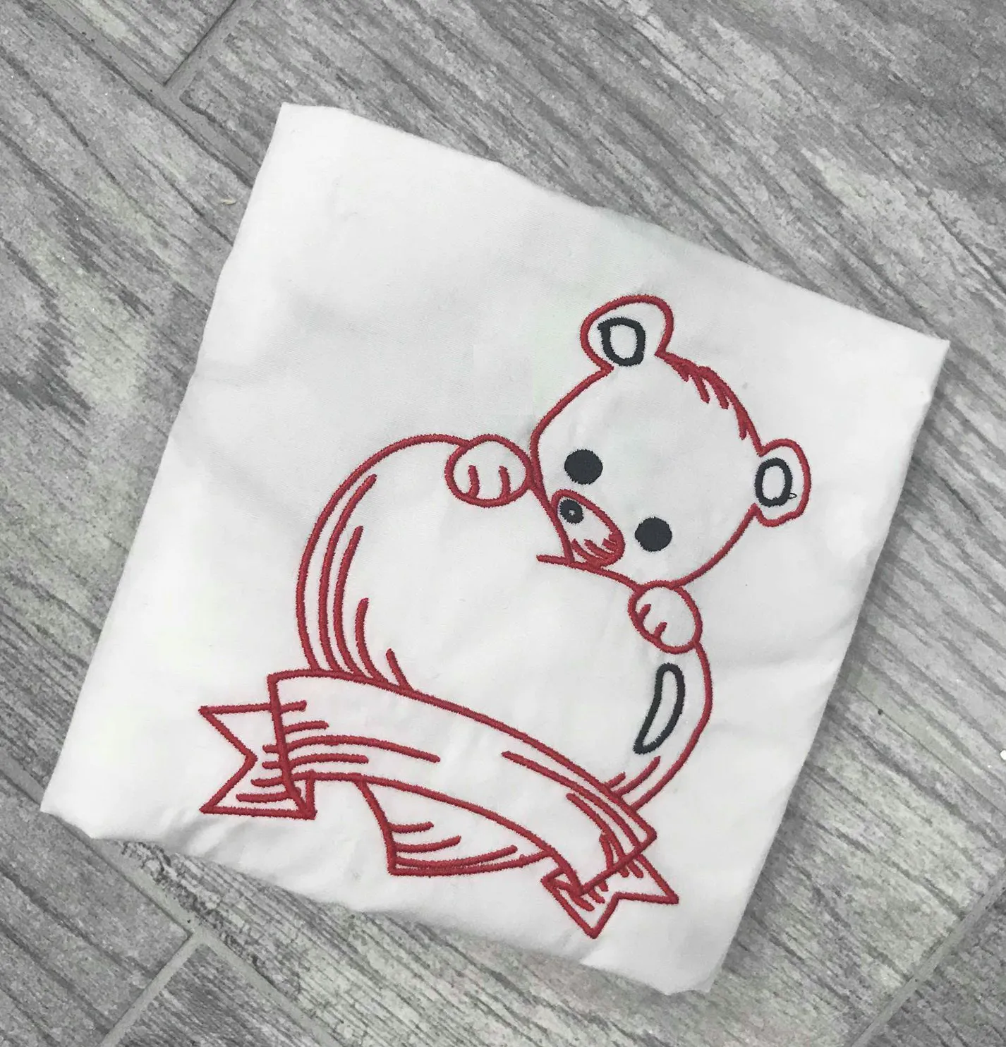 Valentine Bear and Heart outline 5x7